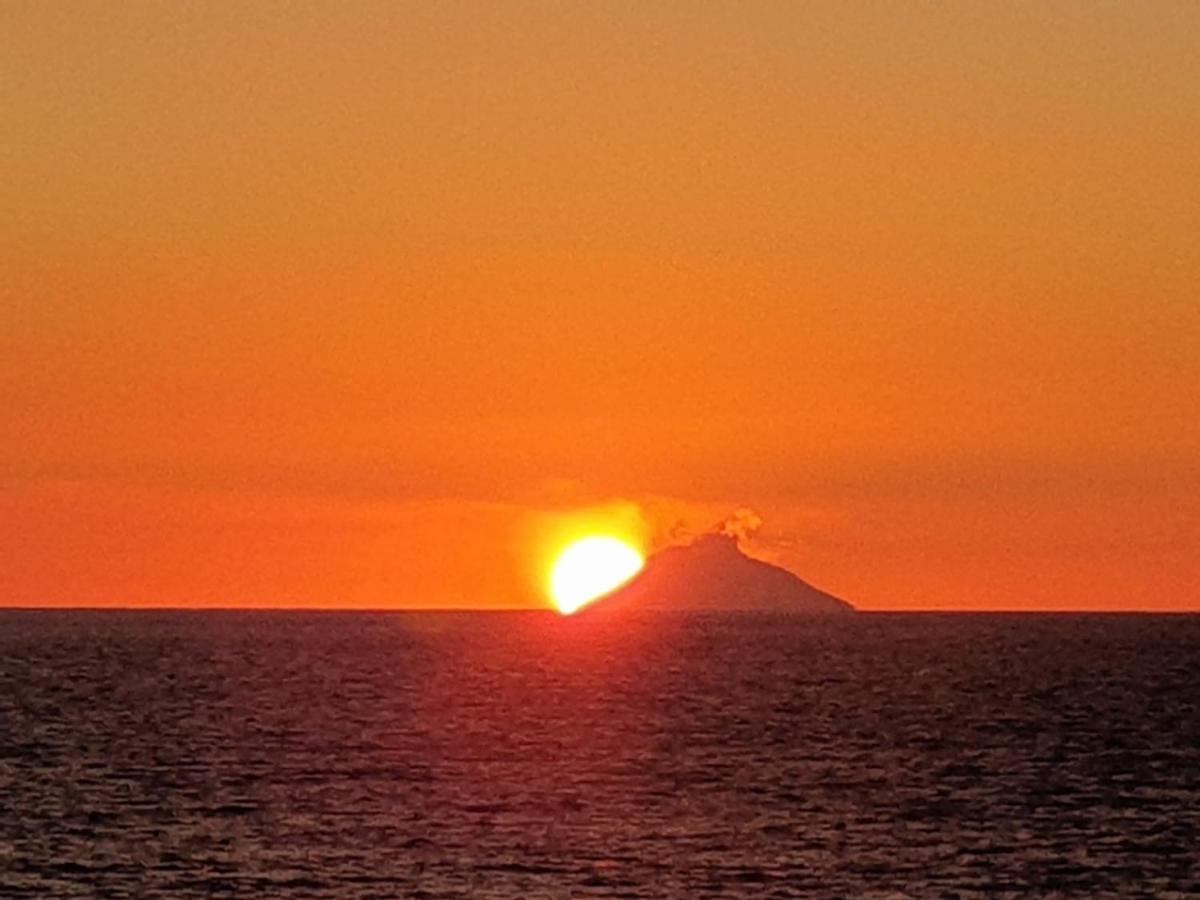Vista Al Tramonto B&B 法勒纳 外观 照片